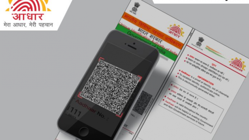 क्या आपने हाल ही में अपना आधार अपडेट किया है? दस्तावेज़ के लिए प्रतीक्षा न करें, बस अपना कार्ड डाउनलोड करें - यहाँ UIDAI कैसे मदद करता है।