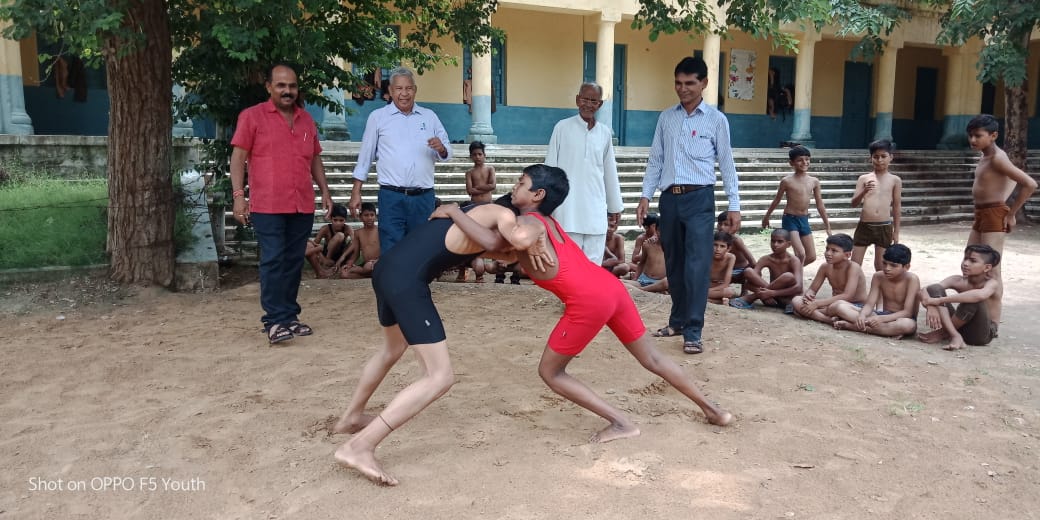 मेजर ध्यानचंद की जयंती खेल दिवस के रूप मनाई गई