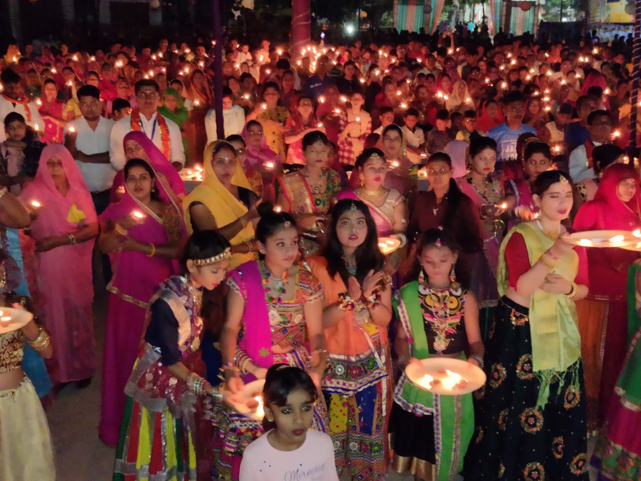 रामझरोका गरबा महोत्सव अपने पूरे उफान पर, भक्तों की आस्था- श्रद्धा देर रात तक हिलोरे लेती रही