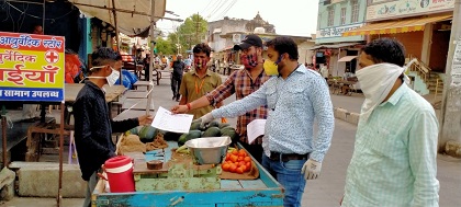 चलती फिरती दुकानों, हाथ ठेलों, फेरीवालों फ्लेक्स प्रिंट बैनर या बोर्ड लगाना अनिवार्य होगा