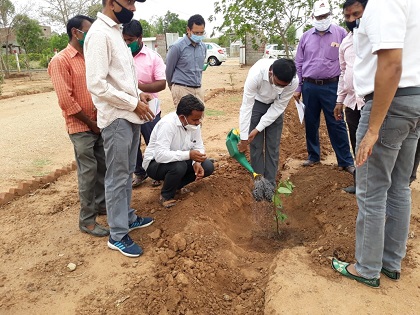 महात्मा गांधी नरेगा योजना में एक लाख से अधिक श्रमिकों का नियोजन:- एक ऐतिहासिक उपलब्धि