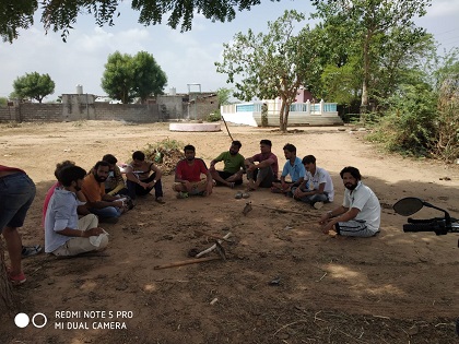 शासनिक राव समाज के युवाओं ने सारणेश्वर मंदिर में श्रमदान किया