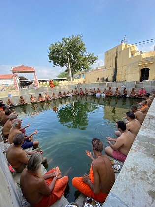 श्रावणी पूर्णिमा रक्षाबन्धन पर सावन के अंतिम सोमवार को परम्परागत तरीके से हर्षोल्लास के साथ संपन्न