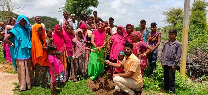 नया सानवाड़ा सरपंच ने मनाया विश्व आदिवासी दिवस