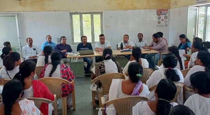 आबूरोड़ ब्लॉक मासिक स्वास्थ्य बैठक सीएमएचओ डॉ. राजेश कुमार की अध्यक्षता मे आयोजित