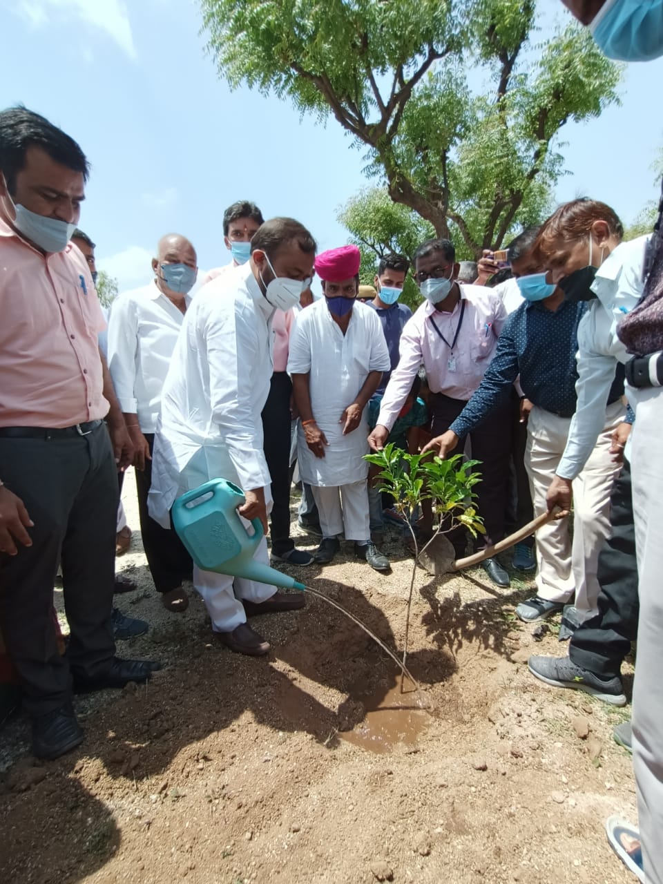 कोरोना काल मे प्रदेश की जनता को सीएम गहलोत ने हर क्षेत्र में संभाला यह अदभुत मिसाल: सिरोही विधायक संयम लोढा, सिरोहीवाले, सिरोही समाचार