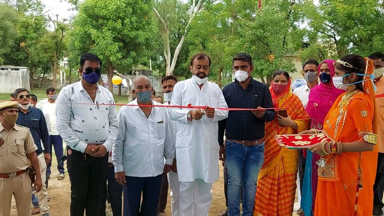 सिरोही विधायक संयम लोढ़ा ने बरलूट में कक्षाकक्षो व ओपन वेल खुदाई का किया शिलान्यास, सिरोहीवाले, सिरोही समाचार