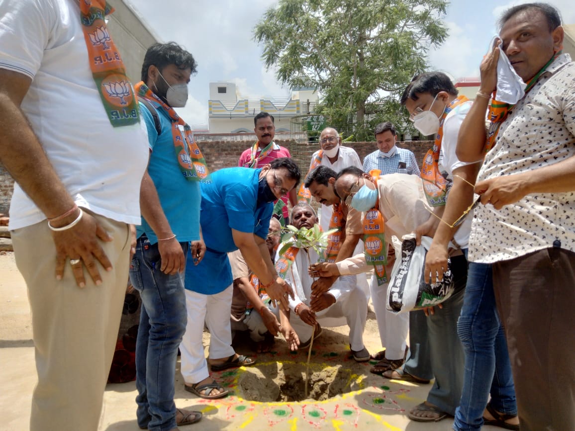 पर्यावरण असंतुलन व बढ़ती आबादी को बचाने के लिए पौधारोपण जरूरी - खण्डेलवाल, सिरोहीवाले, सिरोही समाचार