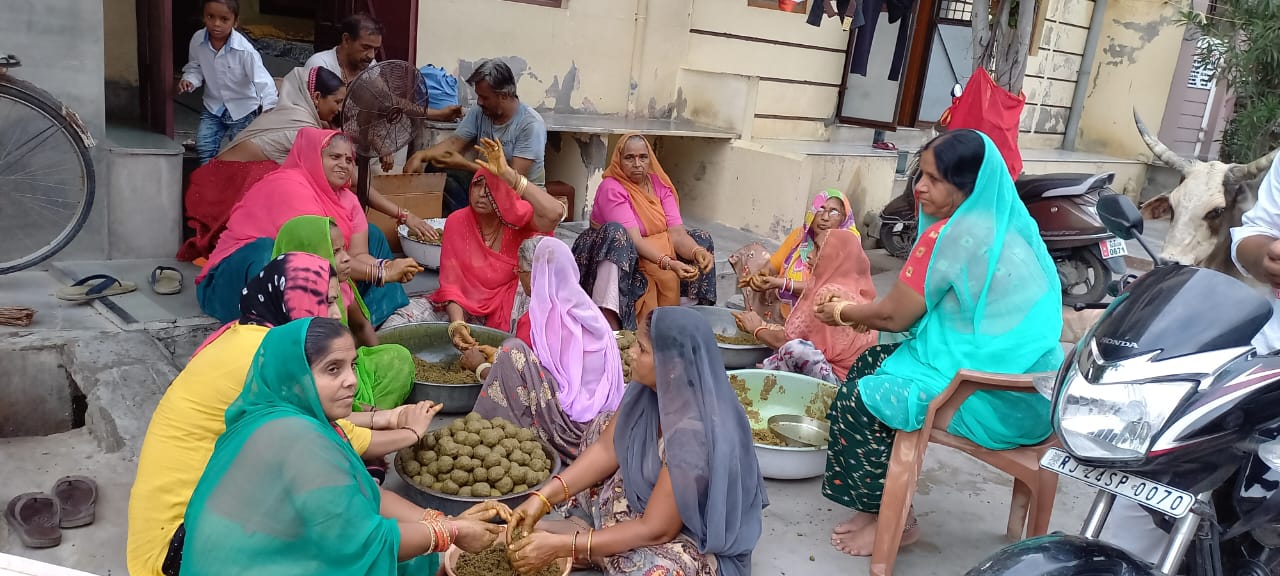 गावो विश्वस्य मातरम् की भाव से किया गोसेवा कार्य।, सिरोहीवाले, सिरोही समाचार