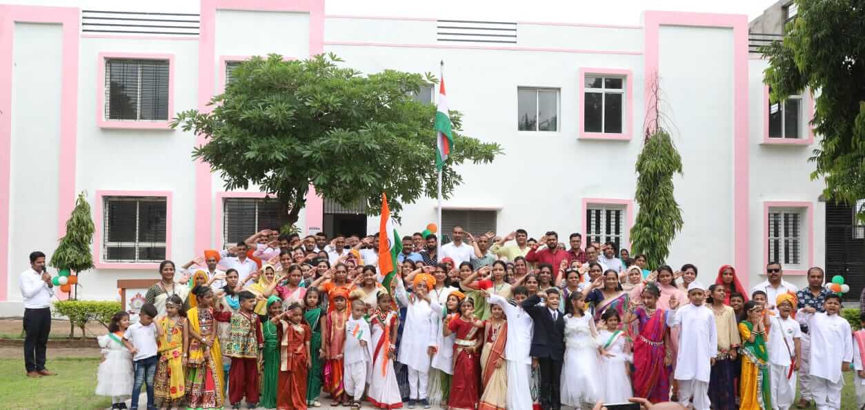 एस. पी. नर्चर स्कूल में यूनिटी इन डाइवर्सिटी थीम पर मनाया  आज़ादी का अमृत महोत्सव।, सिरोहीवाले, सिरोही समाचार