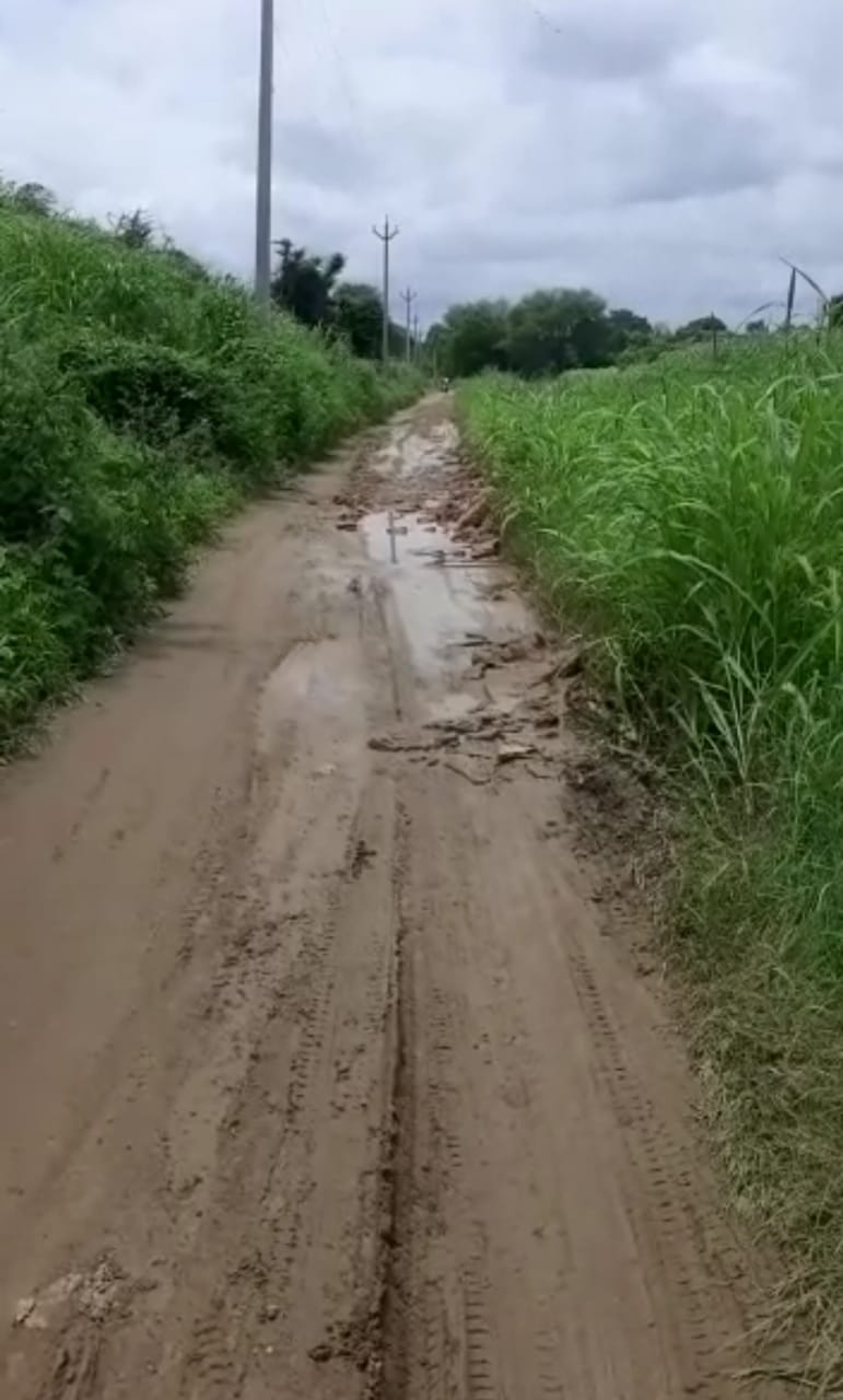 आजादी के 75 वर्ष बाद भी नवा अरट विकास से कोसो दूर।, सिरोहीवाले, सिरोही समाचार