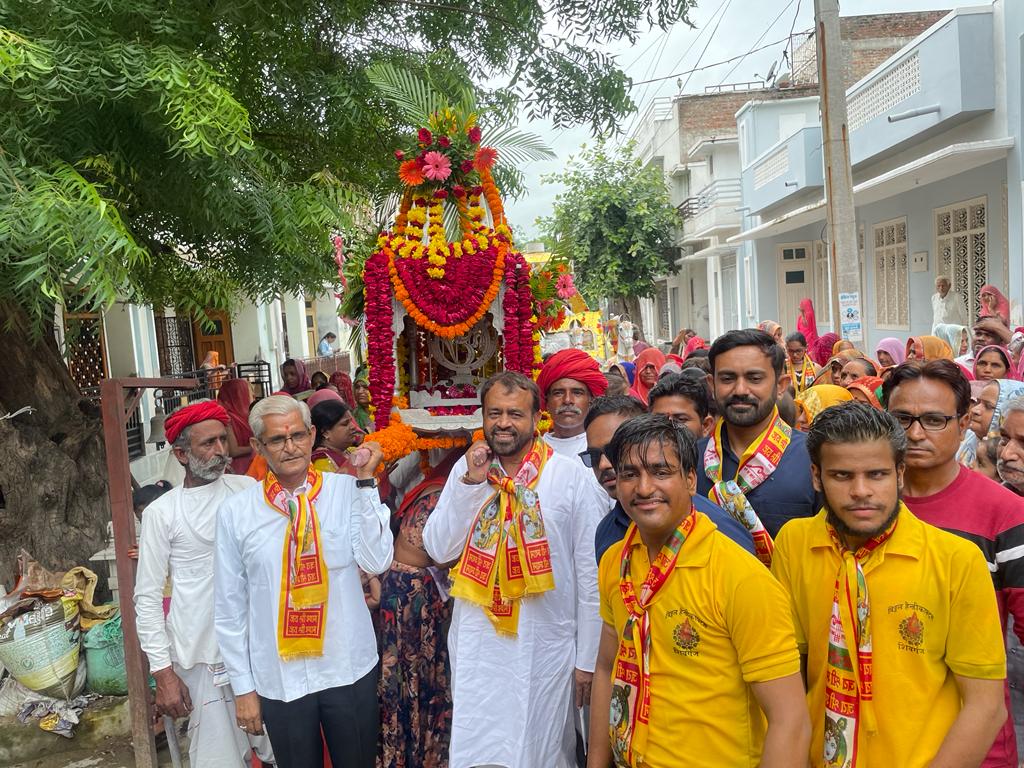 विधायक लोढ़ा ने दही हांडी कार्यक्रम में की शिरकत, पालकी यात्रा का हुआ आयोजन।, सिरोहीवाले, सिरोही समाचार