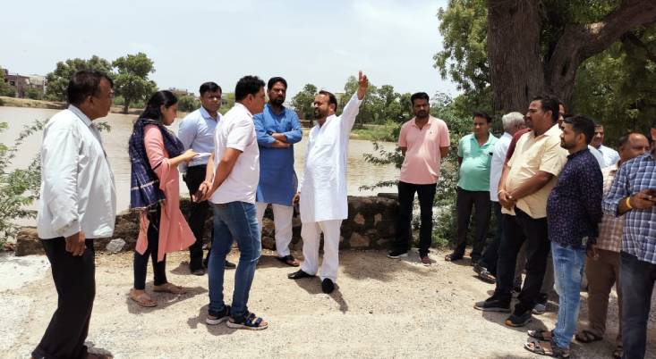 सिरोही जिला प्रभारी महेंद्र सिंह चौधरी ने किया आपदा प्रभावित क्षेत्रो का दौरा, सिरोहीवाले, सिरोही समाचार